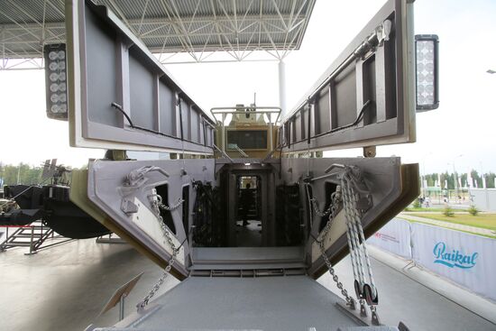 Opening of Army 2017 International Military-Technical Forum