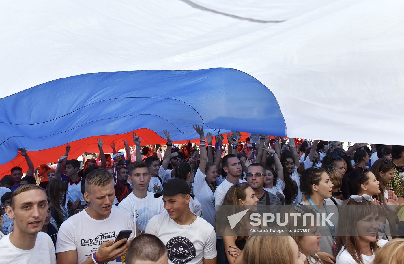 Russian State Flag Day celebrations