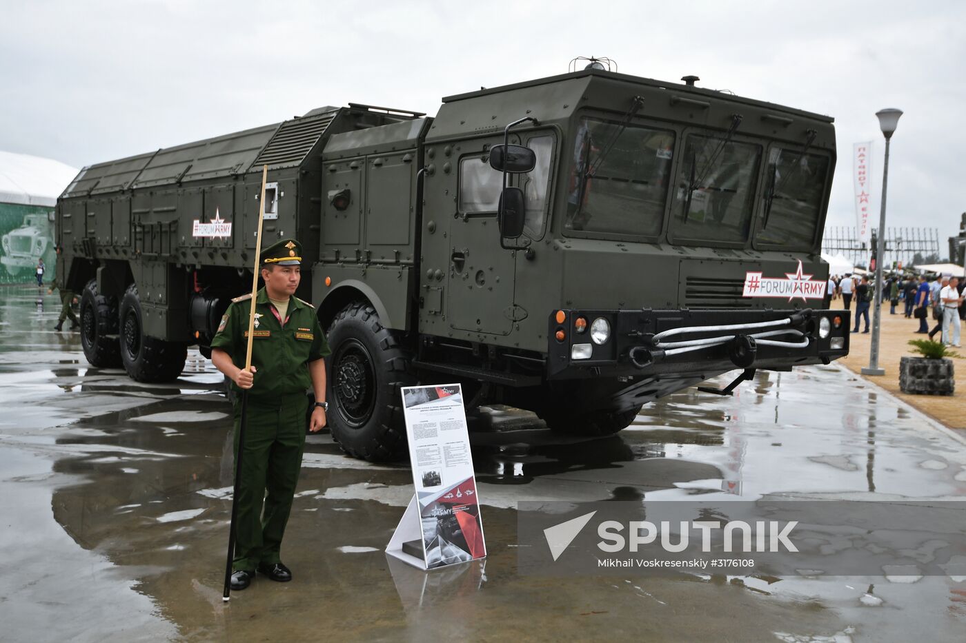 Army 2017 International Military-Technical Forum in Vladivostok. Day two