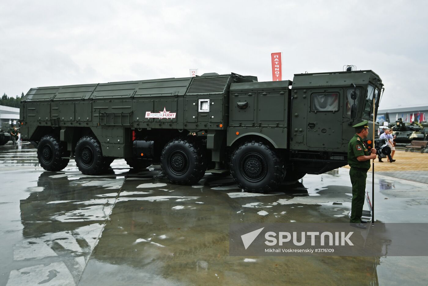 Army 2017 International Military-Technical Forum in Vladivostok. Day two