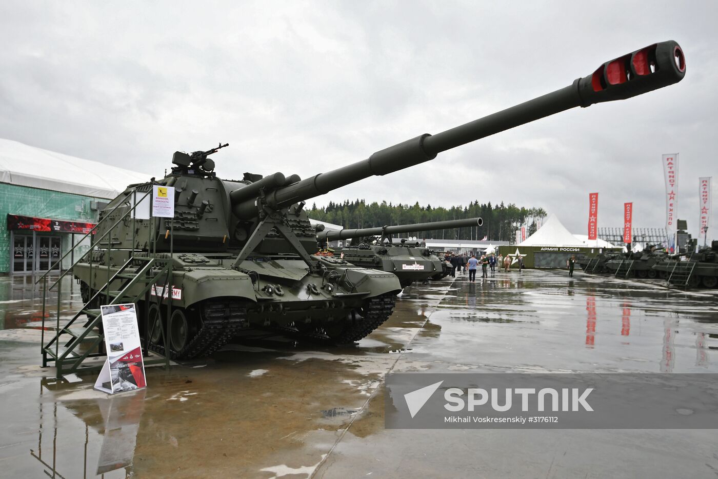 Army 2017 International Military-Technical Forum in Vladivostok. Day two