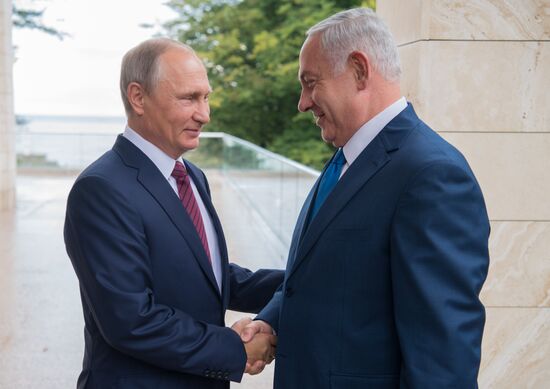President Vladimir Putin meets with Prime Minister of Israel Benjamin Netanyahu