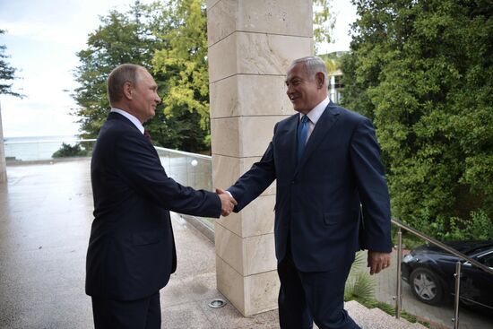 President Vladimir Putin meets with Prime Minister of Israel Benjamin Netanyahu