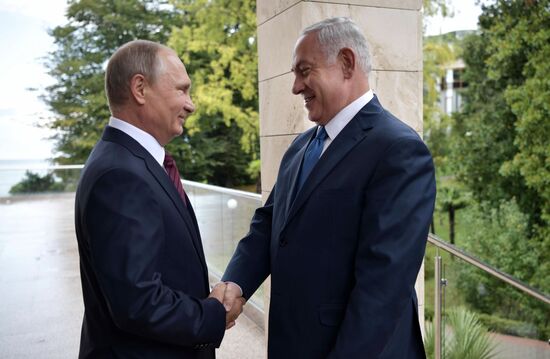 President Vladimir Putin meets with Prime Minister of Israel Benjamin Netanyahu