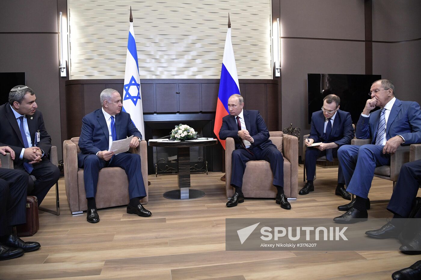 President Vladimir Putin meets with Prime Minister of Israel Benjamin Netanyahu