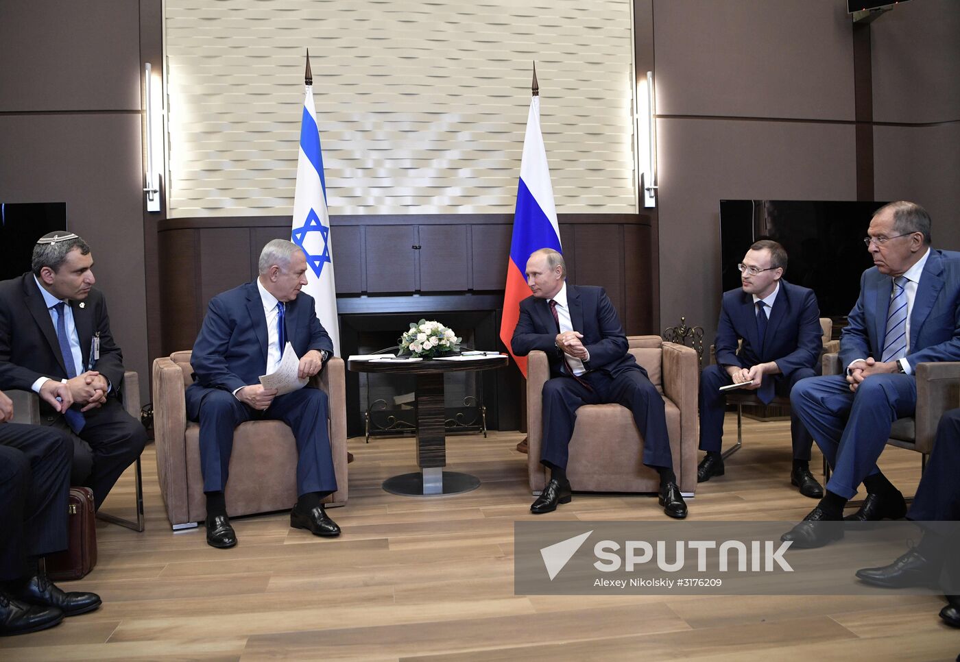 President Vladimir Putin meets with Prime Minister of Israel Benjamin Netanyahu