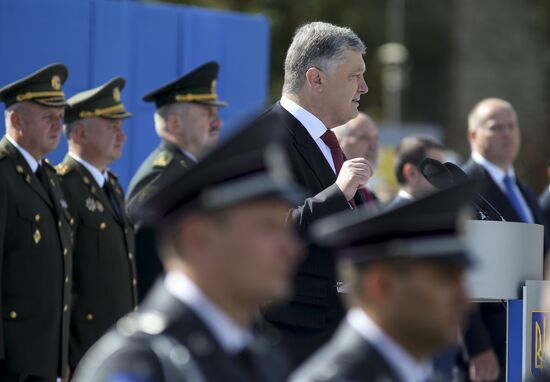 Parade to mark Independence Day in Kiev