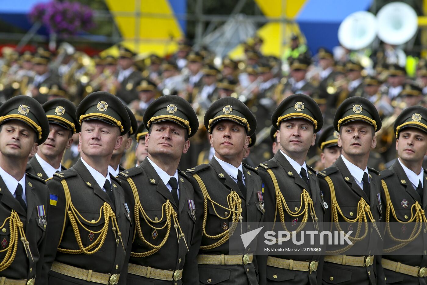 Parade to mark Independence Day in Kiev
