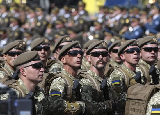 Parade to mark Independence Day in Kiev
