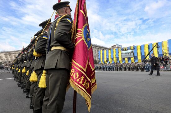 Parade to mark Independence Day in Kiev