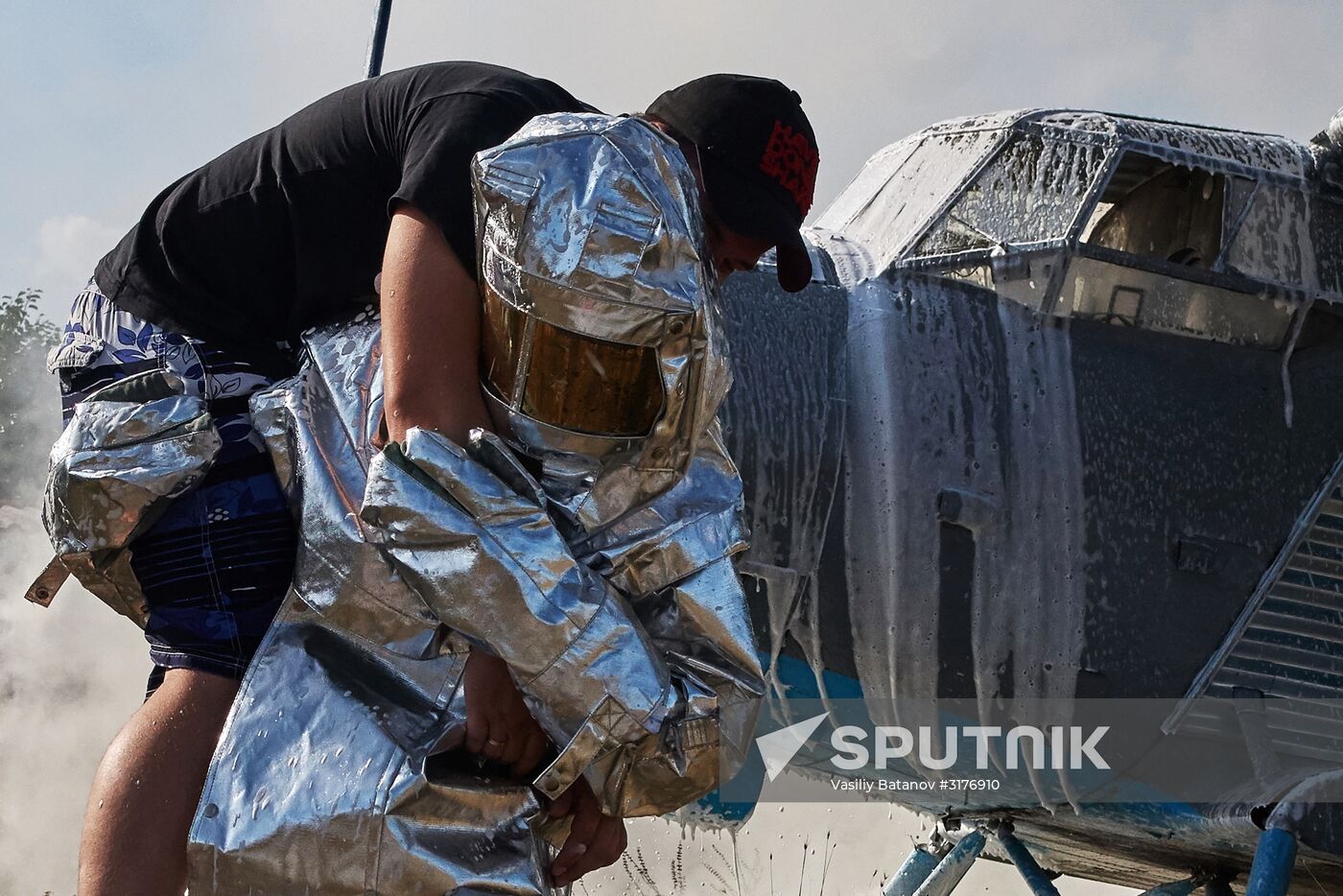 Russian Emergencies Ministry holds drills in Crimea