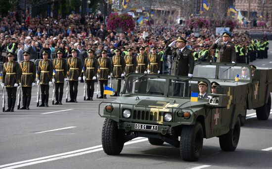Parade to mark Independence Day in Kiev