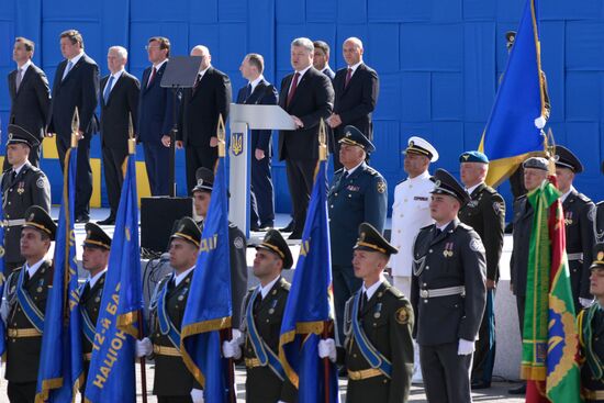 Parade to mark Independence Day in Kiev