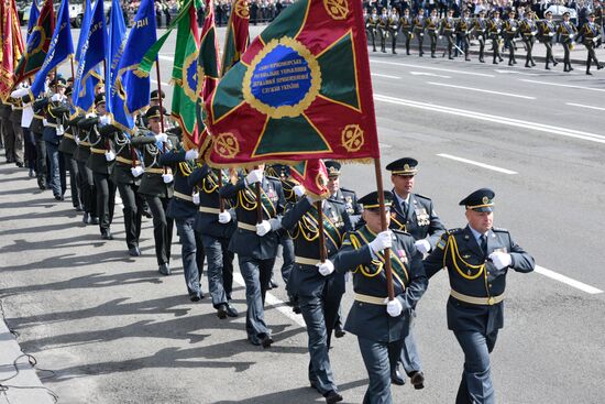Parade to mark Independence Day in Kiev