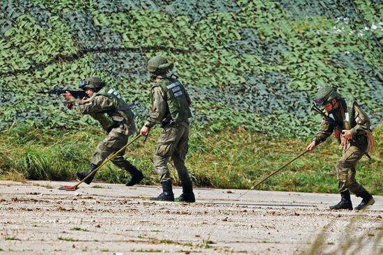 Army 2017 International Military-Technical Forum. Day three