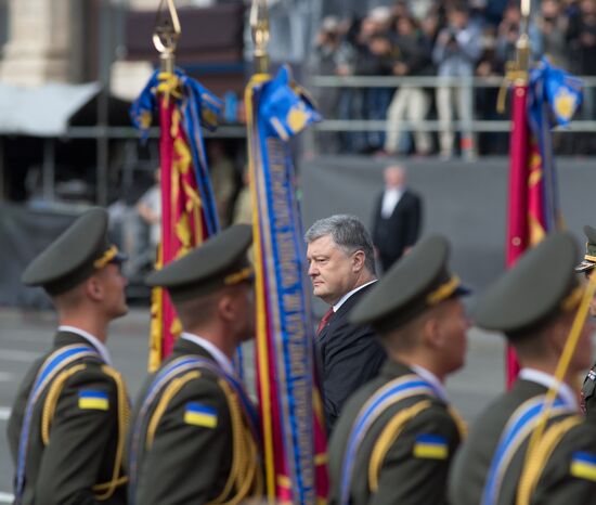 Parade to mark Independence Day in Kiev