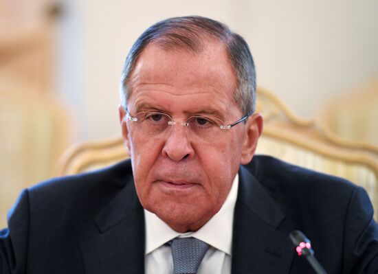 Russian Foreign Minister Sergei Lavrov meets with Cambodian Foreign Minister Prak Sokhonn