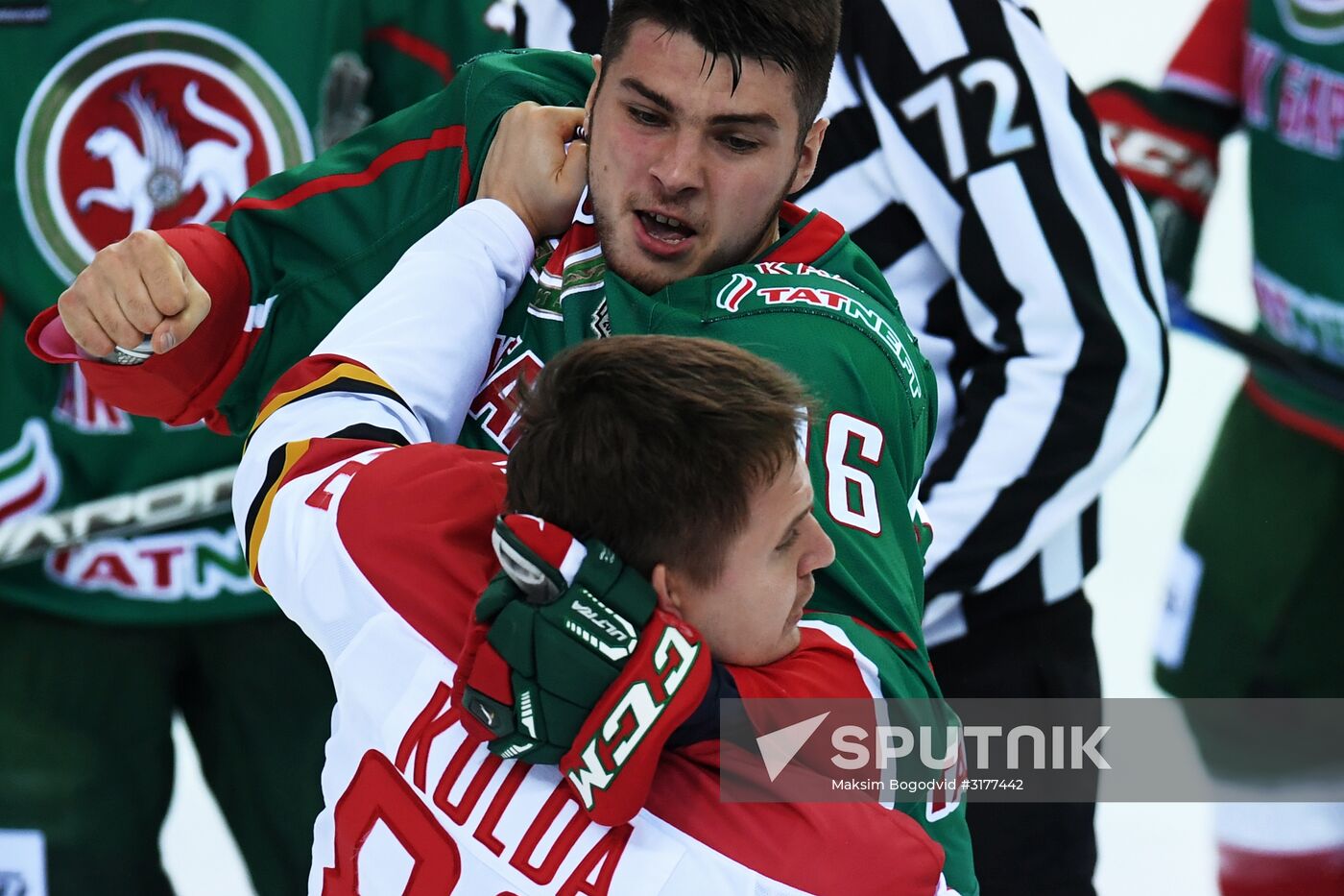 Hockey. KHL. Ak Bars vs Kunlun
