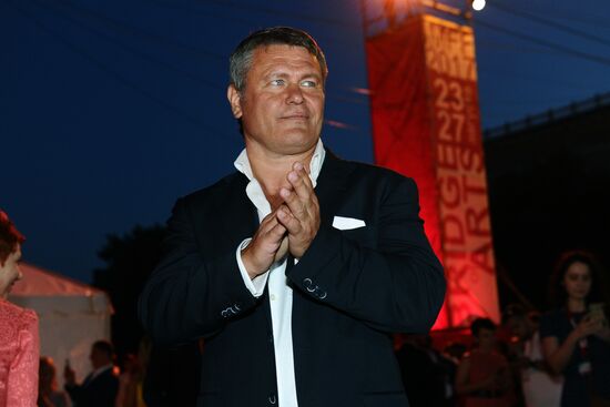 BRIDGE of ARTS festival of motivational movies and sport in Rostov-on-Don