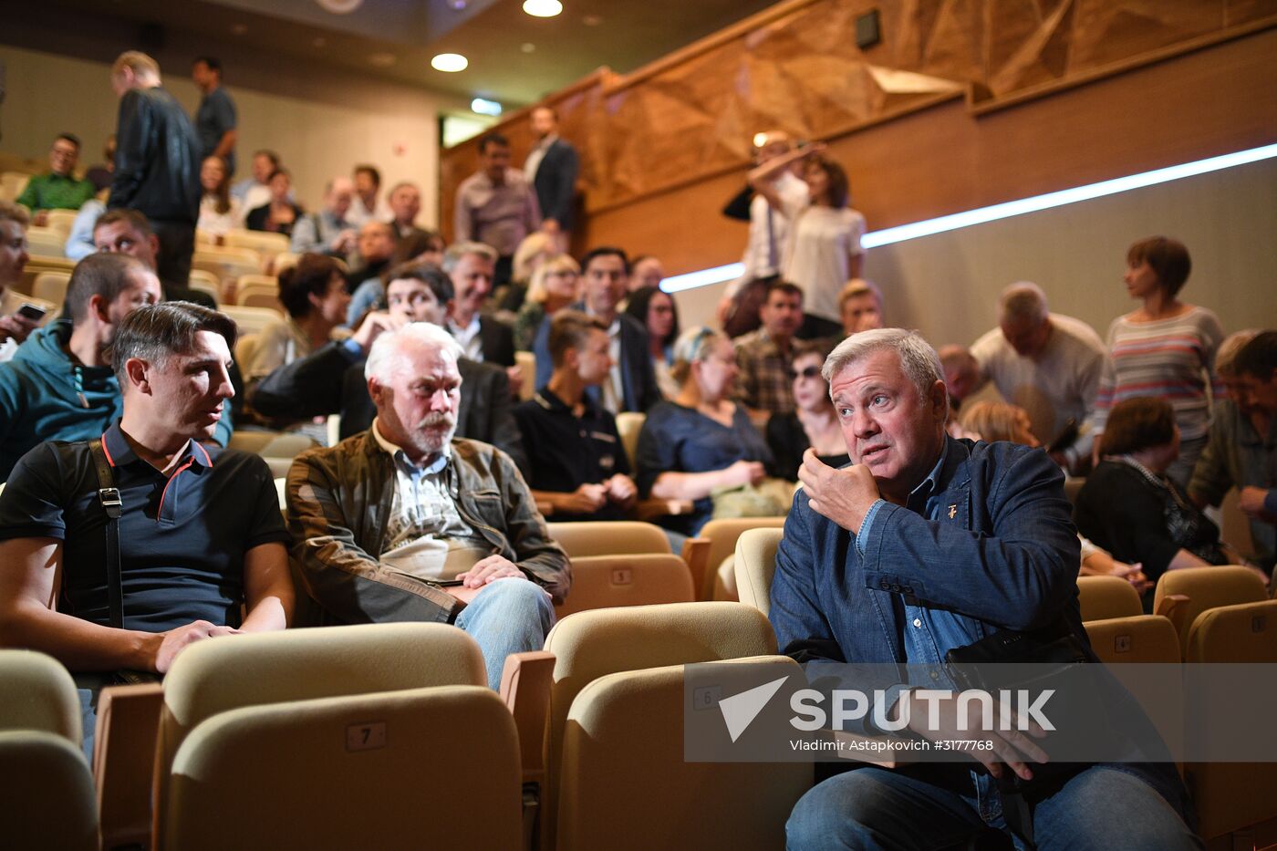 Meeting of Oleg Tabakov Theater company prior to new theater season