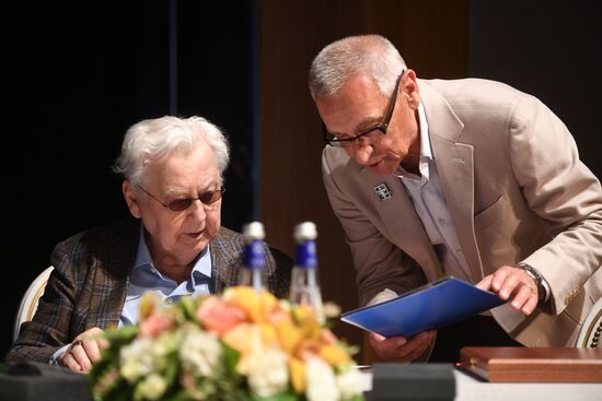 Meeting of Oleg Tabakov Theater company prior to new theater season