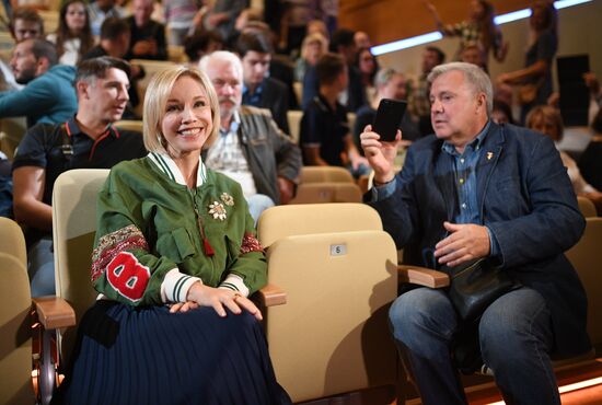 Meeting of Oleg Tabakov Theater company prior to new theater season