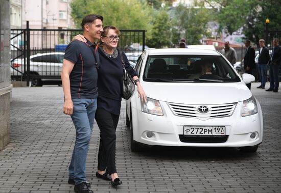 Meeting of Oleg Tabakov Theater company prior to new theater season