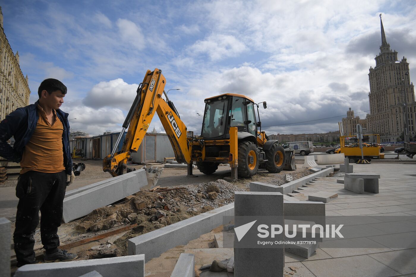 Streets undergo reconstruction in Moscow