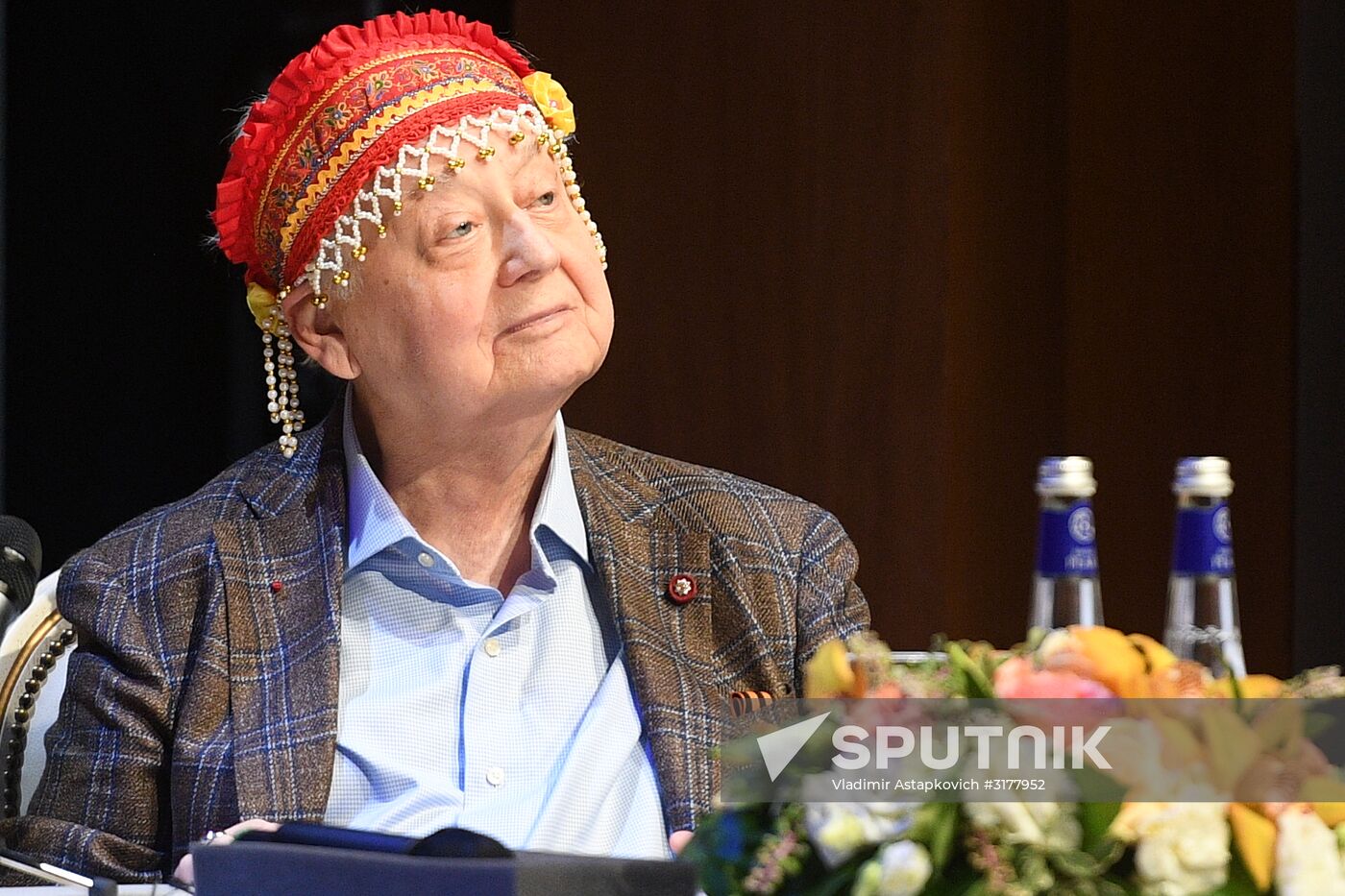 Meeting of Oleg Tabakov Theater company prior to new theater season