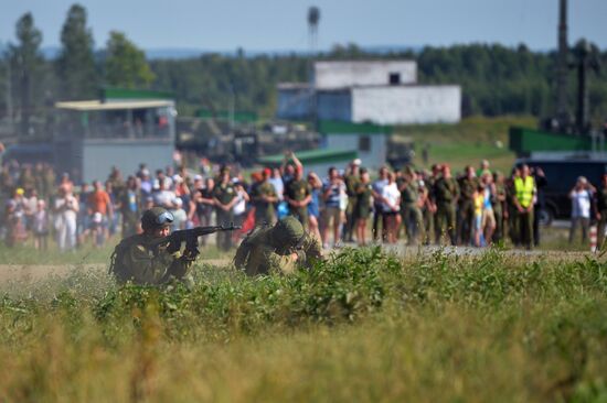 Show of weaponry at the Army 2017 International Military-Technical Forum in Sverdlovsk Region