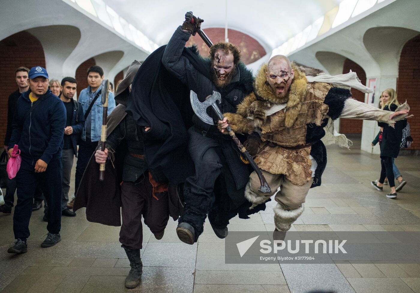Game of Thrones characters ride in Moscow metro
