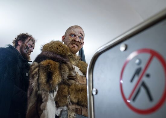 Game of Thrones characters ride in Moscow metro