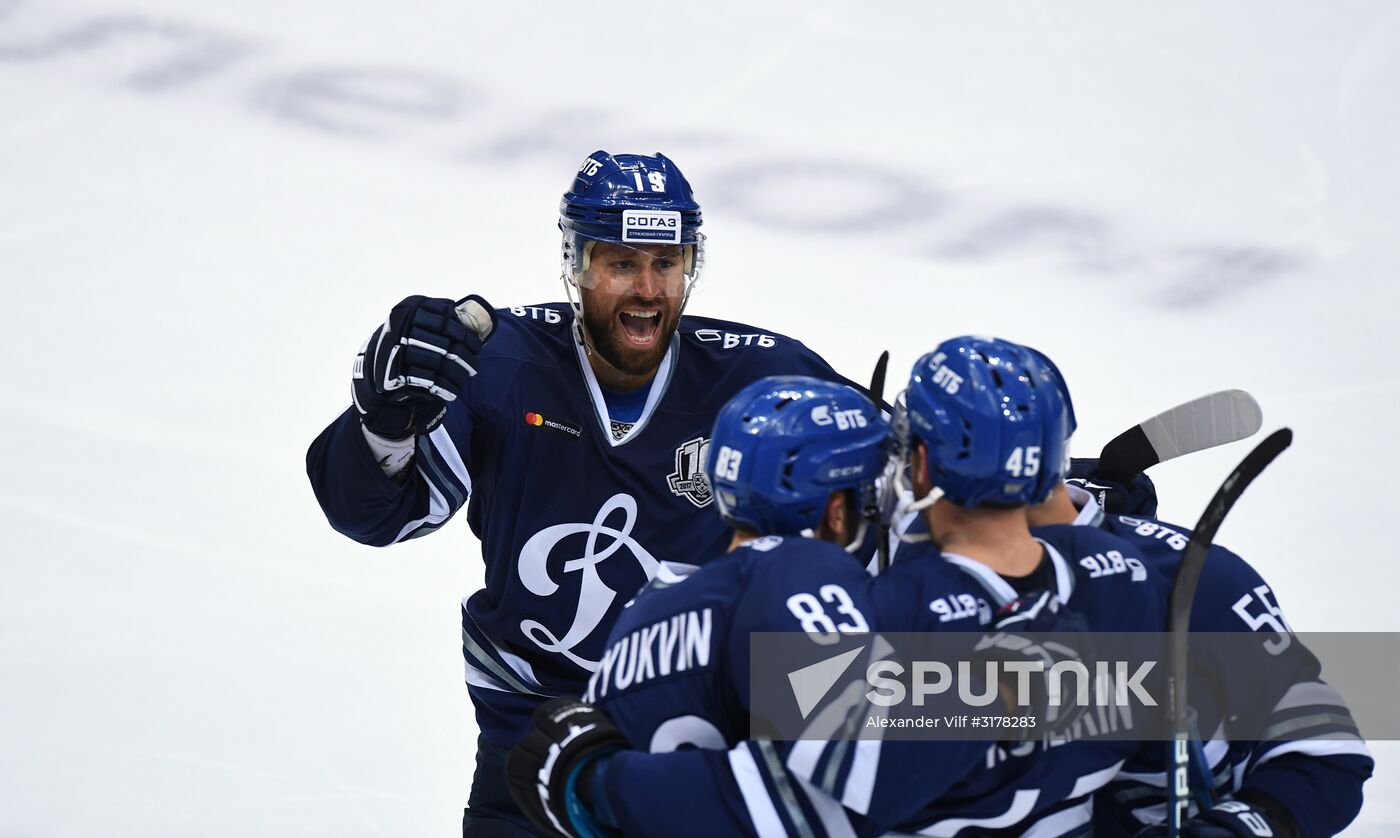 Kontinental Hockey League. Dynamo Moscow vs. CSKA