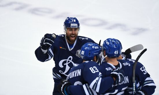 Kontinental Hockey League. Dynamo Moscow vs. CSKA