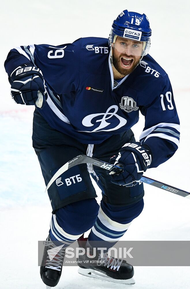 Kontinental Hockey League. Dynamo Moscow vs. CSKA