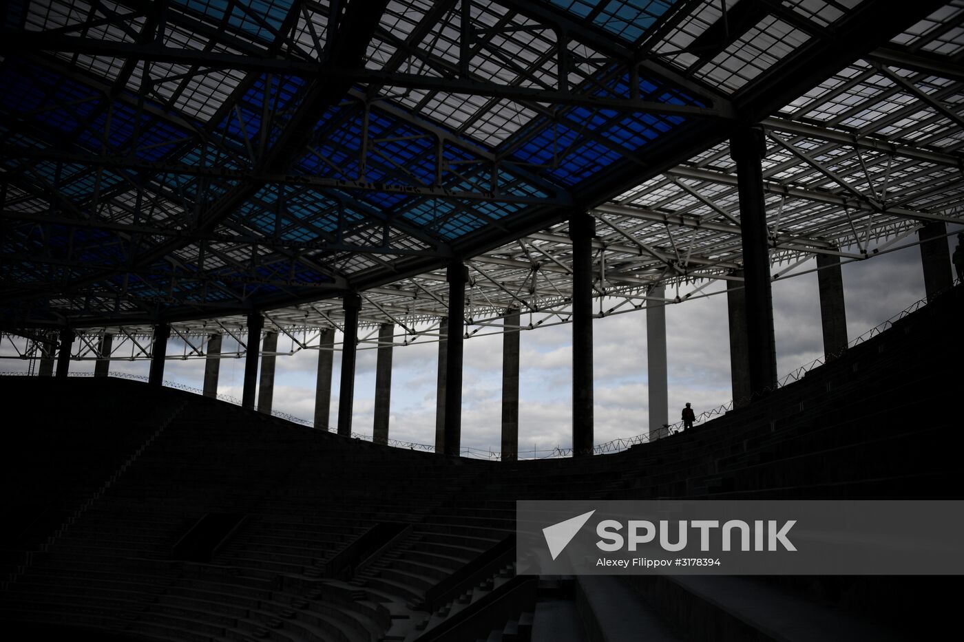 Nizhny Novgorod stadium under construction