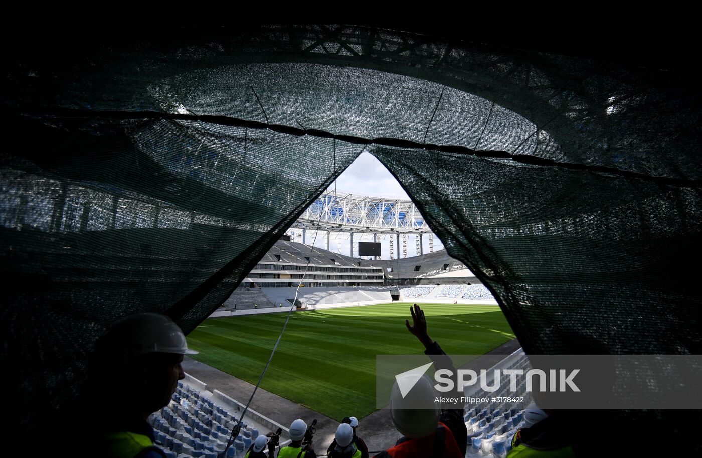 Nizhny Novgorod stadium under construction