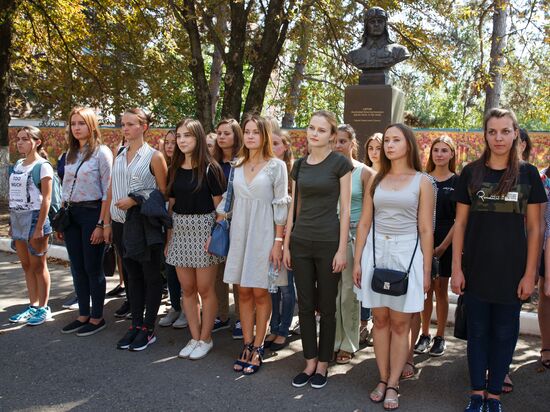 Young women enrolled to Krasnodar Aviation Institute to get flight profession