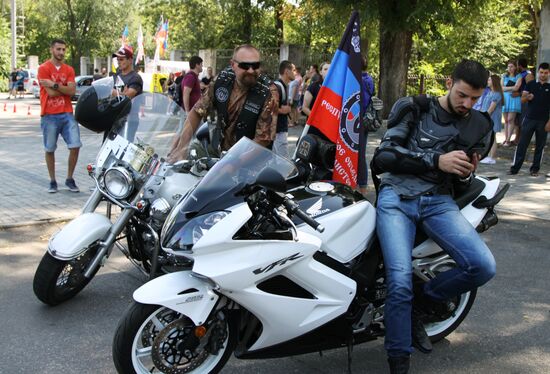 Auto-Moto Exotics 2017 exhibition in Donetsk