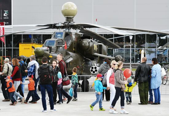 Army 2017 International Military-Technical Forum. Day six