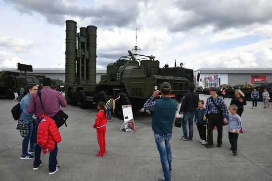 Army 2017 International Military-Technical Forum. Day six