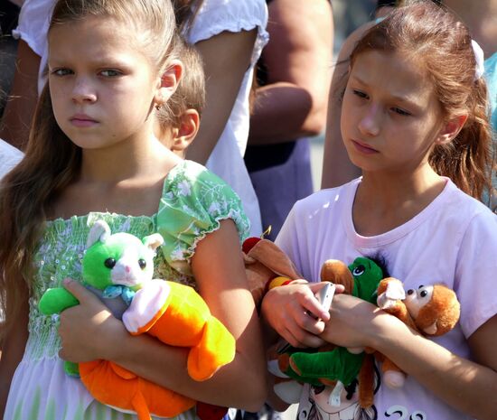 Memorial event in Donetsk for children who died during conflict in southeast Ukraine