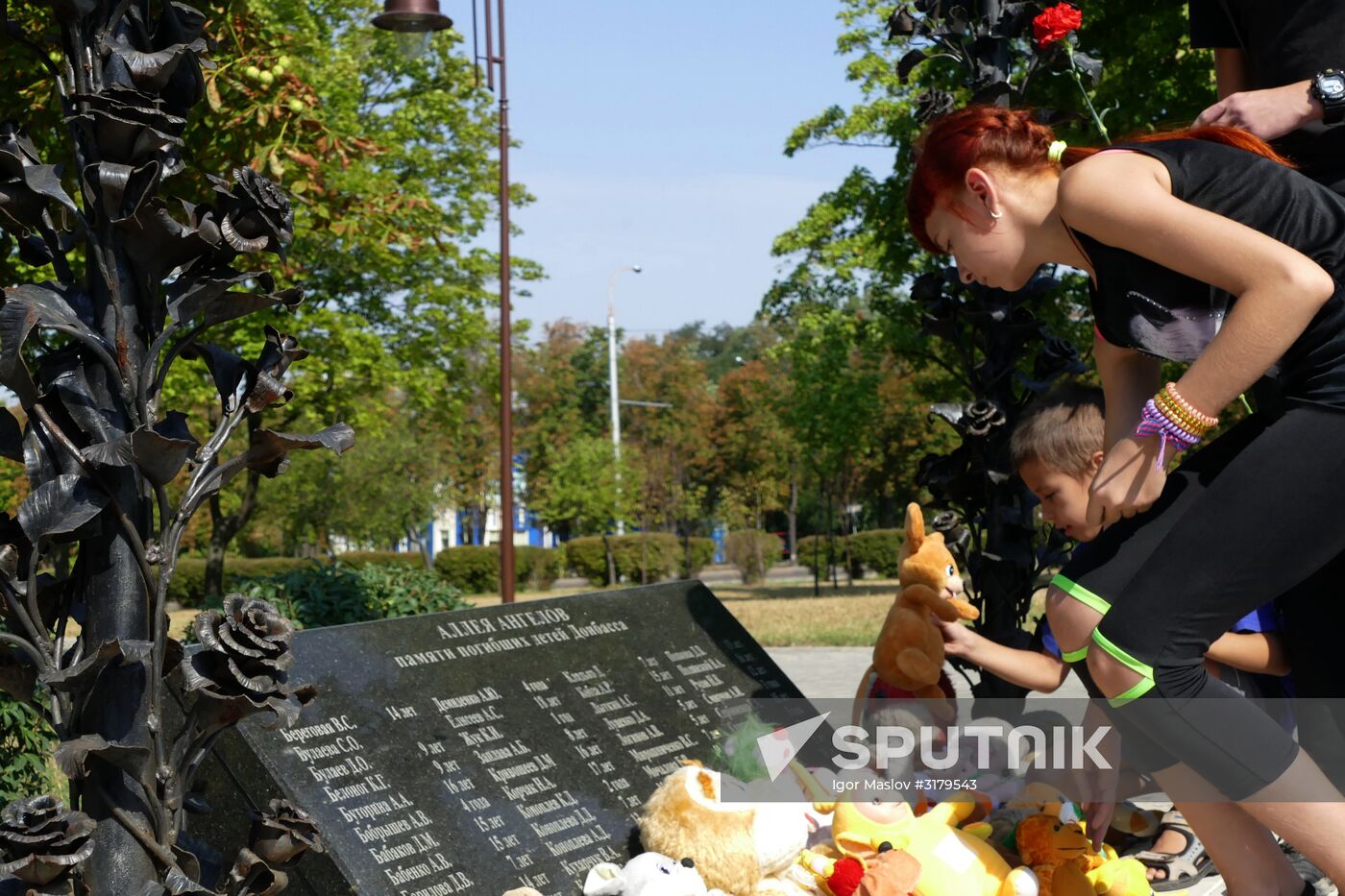 Memorial event in Donetsk for children who died during conflict in southeast Ukraine