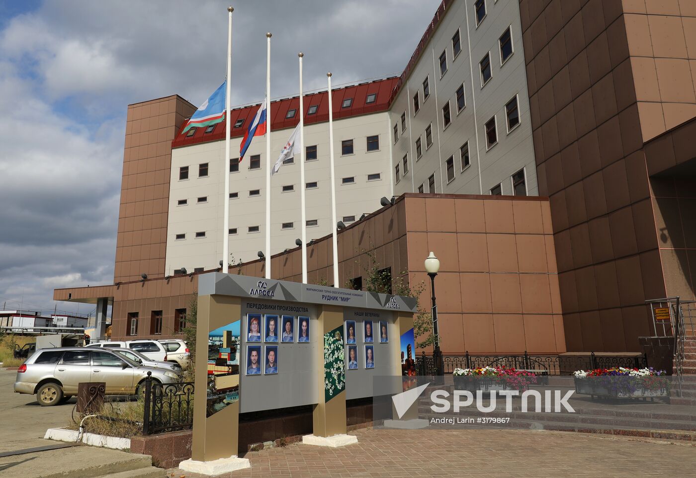 Yakutia mourns dead miners August 29
