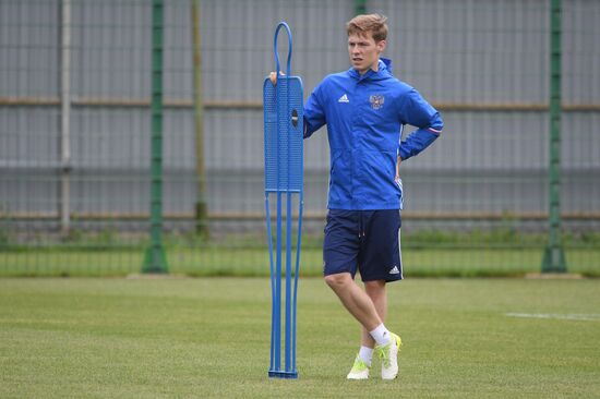 Russian national football team in training