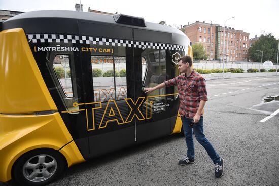 Testing Russia's first driverless passenger bus MatrЁshka