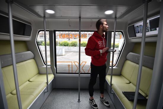 Testing Russia's first driverless passenger bus MatrЁshka
