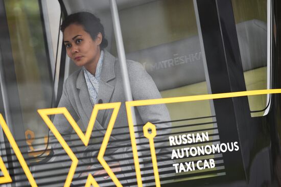 Testing Russia's first driverless passenger bus MatrЁshka