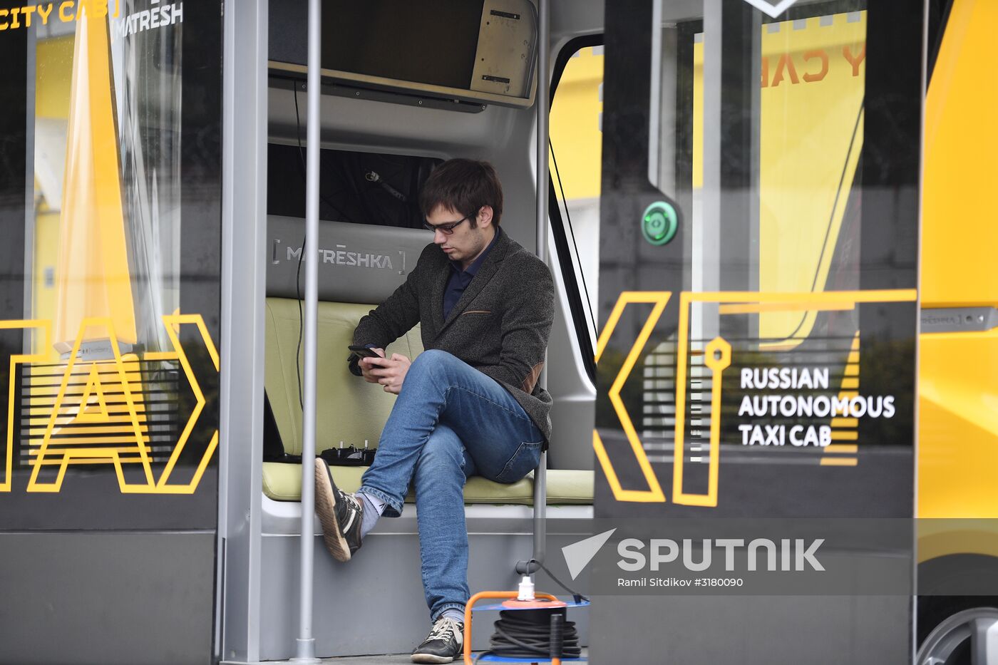 Testing first autonomous passenger bus MatrЁshka