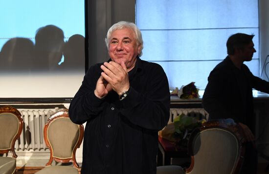 Meeting of Mayakovsky Theater company